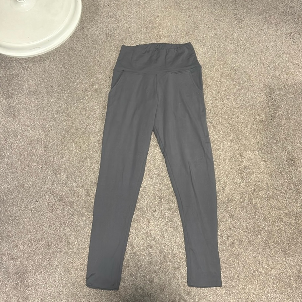 Spandex leggings in size small-medium